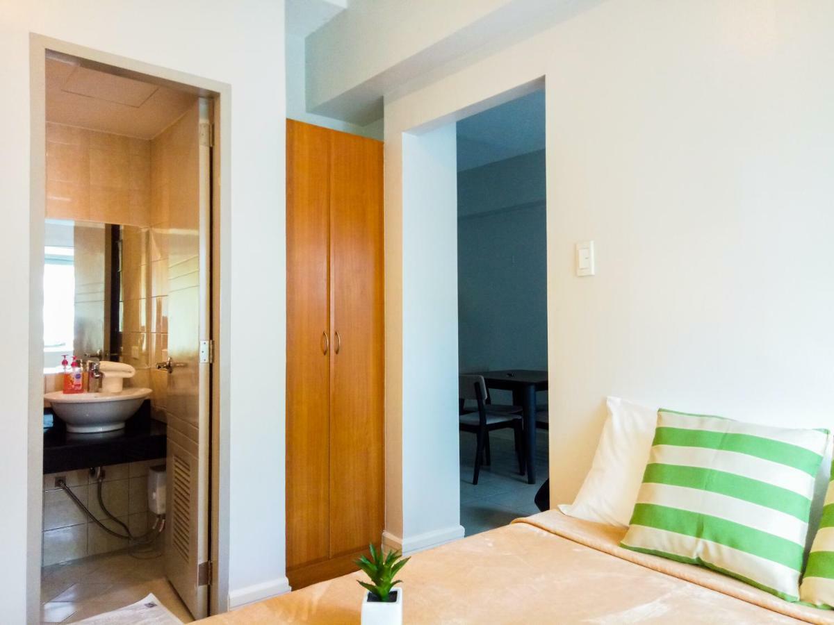 Forbes Area Bgc Taguig Manila Apartment Luaran gambar