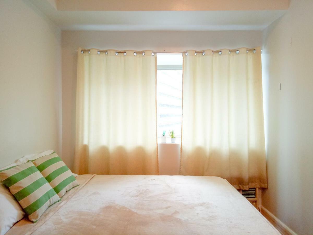 Forbes Area Bgc Taguig Manila Apartment Luaran gambar