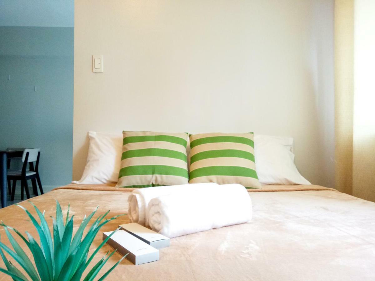 Forbes Area Bgc Taguig Manila Apartment Luaran gambar