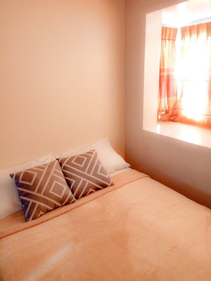Forbes Area Bgc Taguig Manila Apartment Luaran gambar