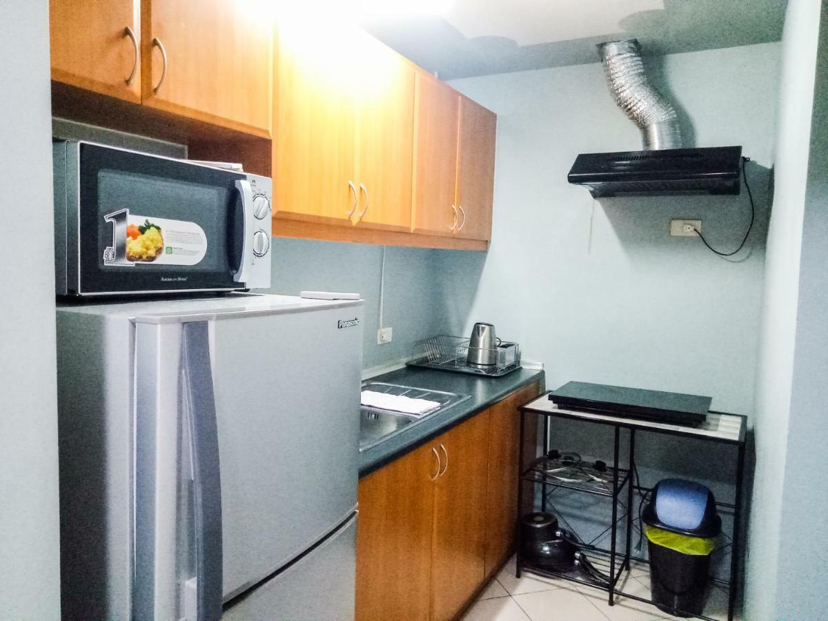 Forbes Area Bgc Taguig Manila Apartment Luaran gambar