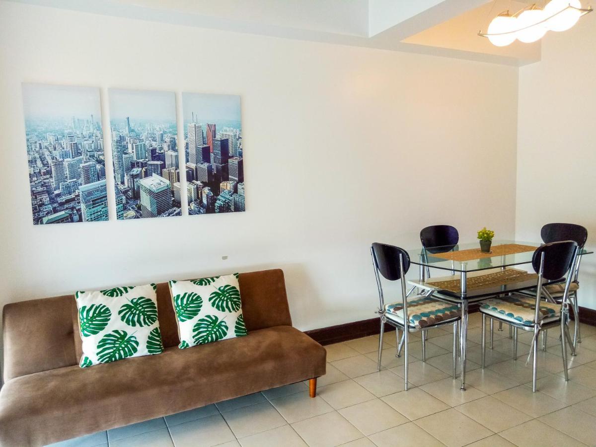 Forbes Area Bgc Taguig Manila Apartment Luaran gambar